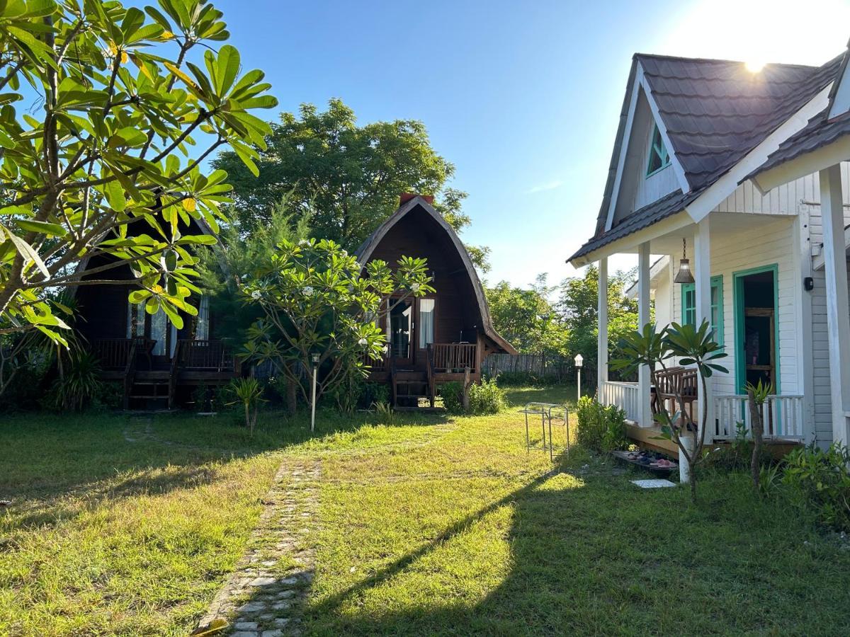 Balakosa Gili Meno Bungalow Exterior foto